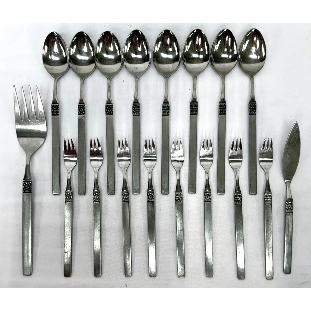 VTG Northland Daisy Stainless Flatware 18 Pc Set Japan Tea Spoons Cocktail Forks